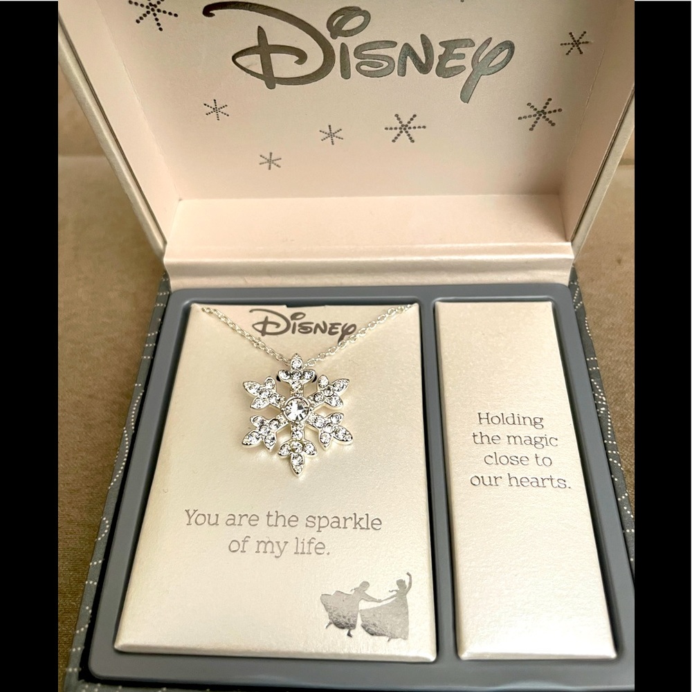 Disney/LArocks Frozen Snowflake Pendant Necklace